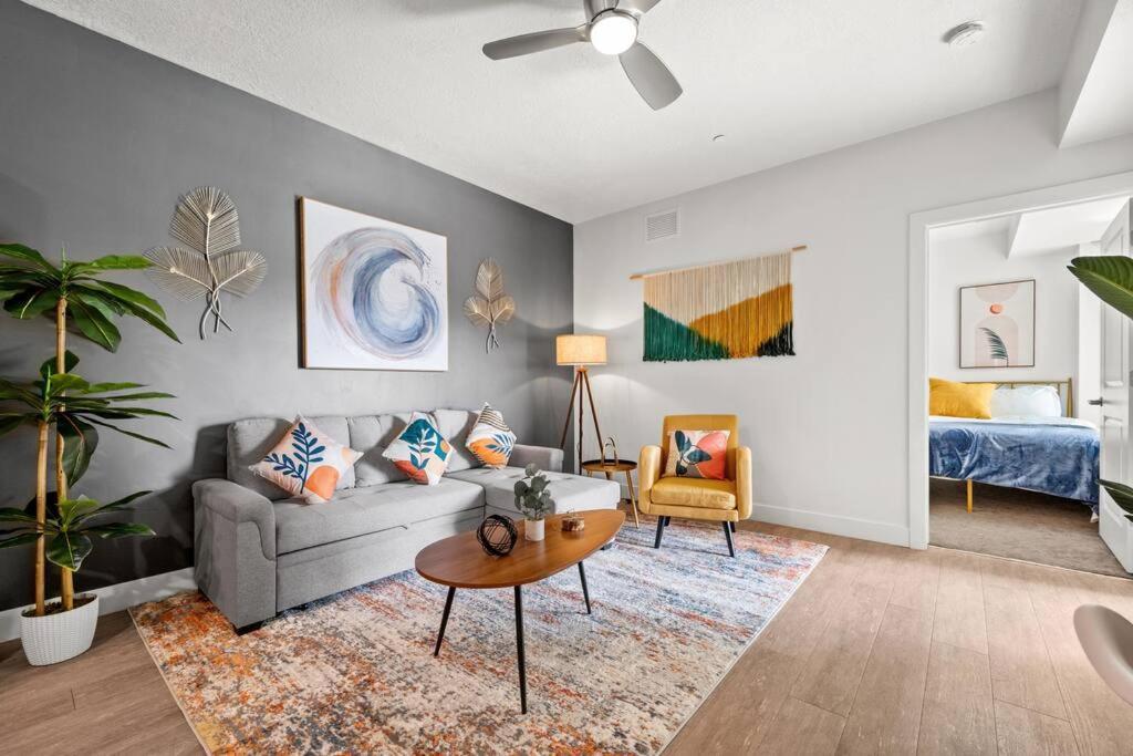 Luxurious Retreat In Slc Apartment Salt Lake City Luaran gambar