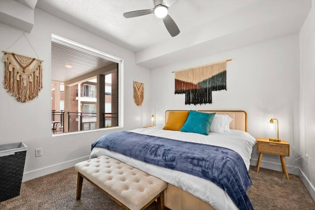 Luxurious Retreat In Slc Apartment Salt Lake City Luaran gambar