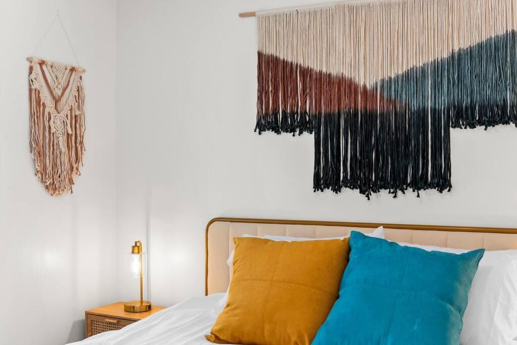 Luxurious Retreat In Slc Apartment Salt Lake City Luaran gambar